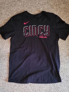 Cincinatti Red City Connect Tyler Stephenson Mens Tee